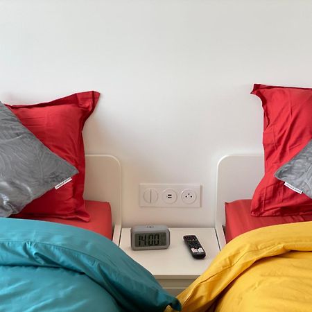 Paris Pantin Magnifique Appartement 4 Pieces De 108M2 Avec 2 Parking Interieur - Tres Cosy Pour 1 A 12 Personnes - Entierement Refait A Neuf Entire Apartment Luxurious And Warm - Pantin Paris 19 Eme Free Wifi Gratuit المظهر الخارجي الصورة