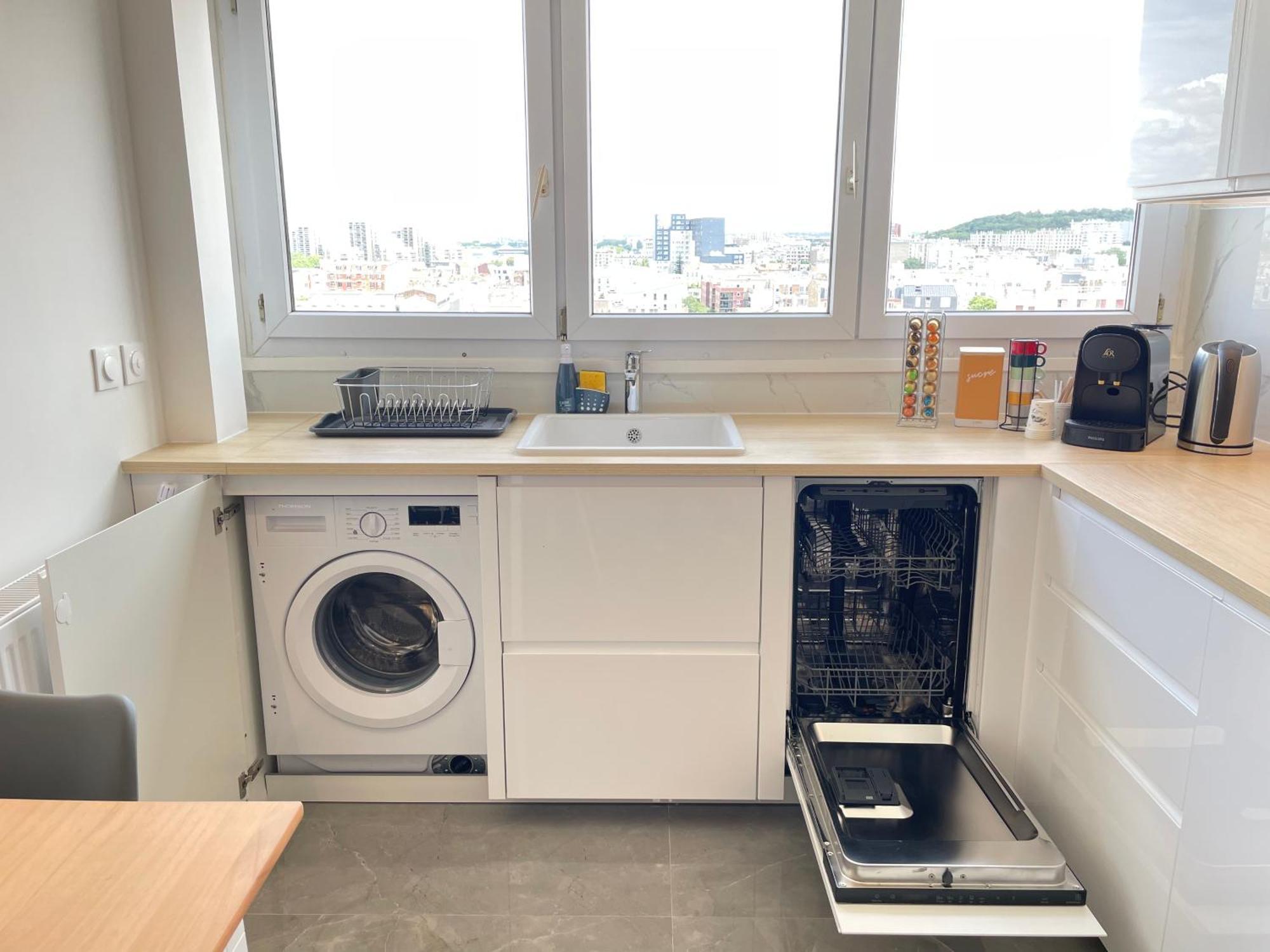 Paris Pantin Magnifique Appartement 4 Pieces De 108M2 Avec 2 Parking Interieur - Tres Cosy Pour 1 A 12 Personnes - Entierement Refait A Neuf Entire Apartment Luxurious And Warm - Pantin Paris 19 Eme Free Wifi Gratuit المظهر الخارجي الصورة