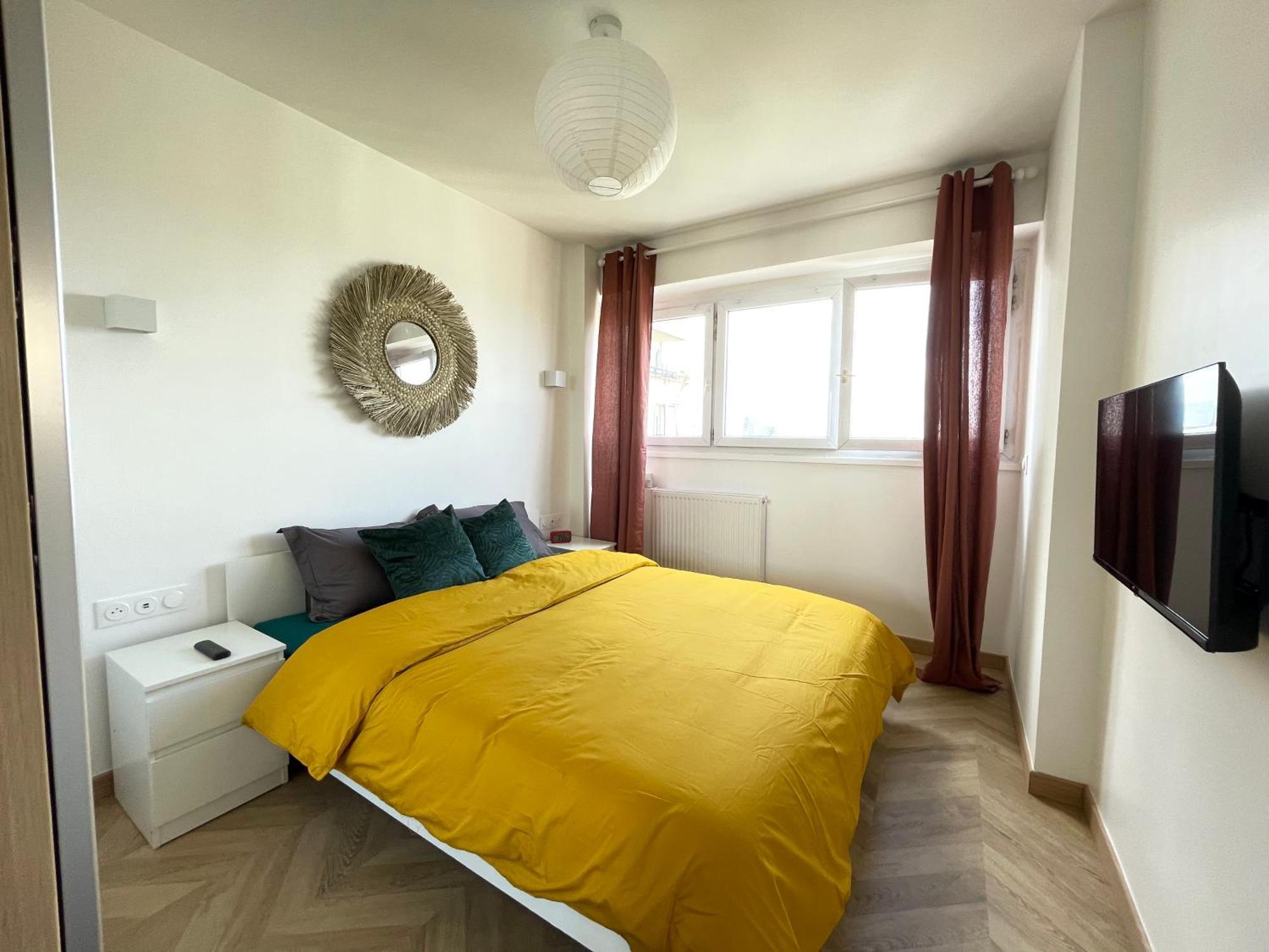 Paris Pantin Magnifique Appartement 4 Pieces De 108M2 Avec 2 Parking Interieur - Tres Cosy Pour 1 A 12 Personnes - Entierement Refait A Neuf Entire Apartment Luxurious And Warm - Pantin Paris 19 Eme Free Wifi Gratuit المظهر الخارجي الصورة